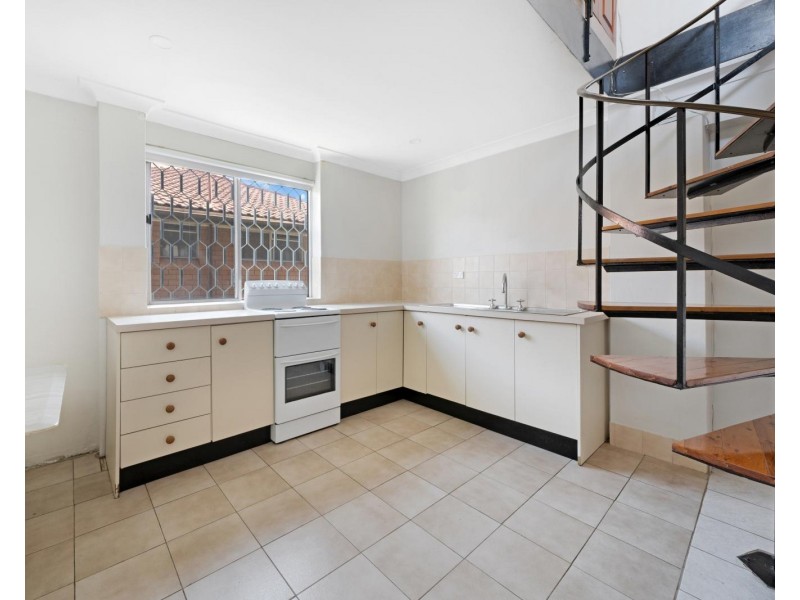 20  Denman Road, Georges Hall NSW 2198