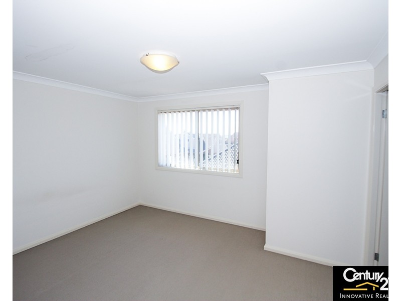2/74 Taylor Street, Condell Park NSW 2200
