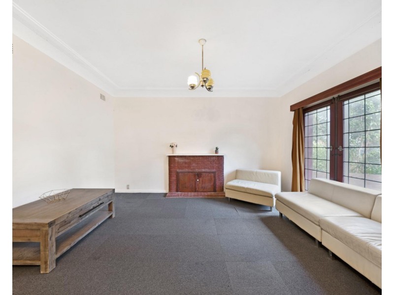 27 Gardenia Avenue, Bankstown NSW 2200