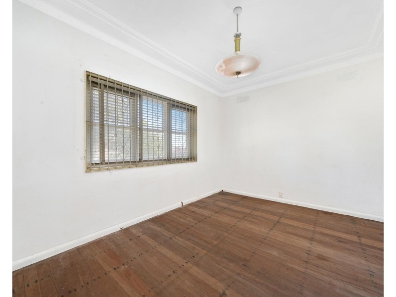 27 Gardenia Avenue, Bankstown NSW 2200