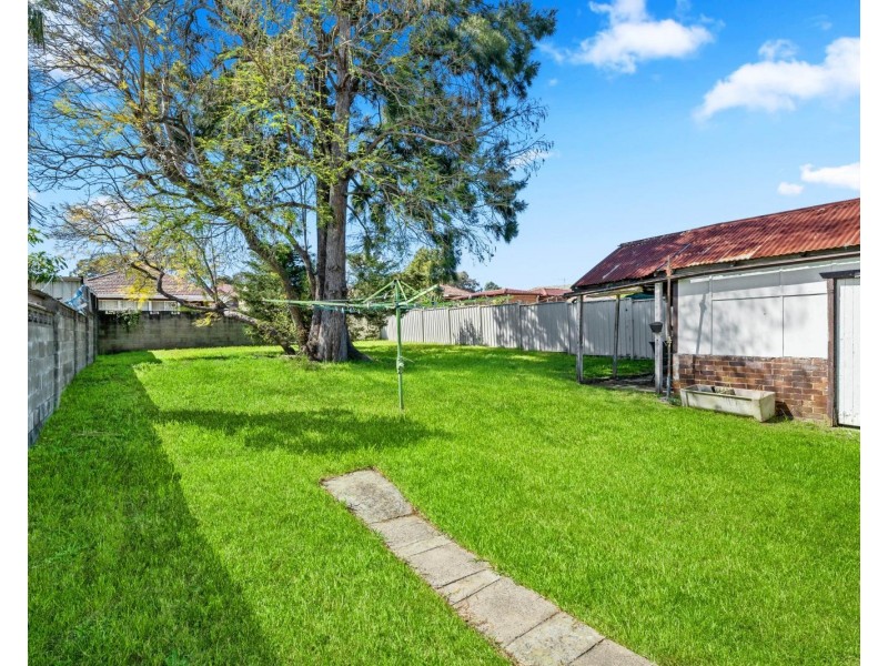 15 Edgar Street, Yagoona NSW 2199