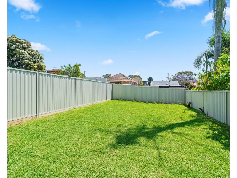 19a Taloma Street, Picnic Point NSW 2213