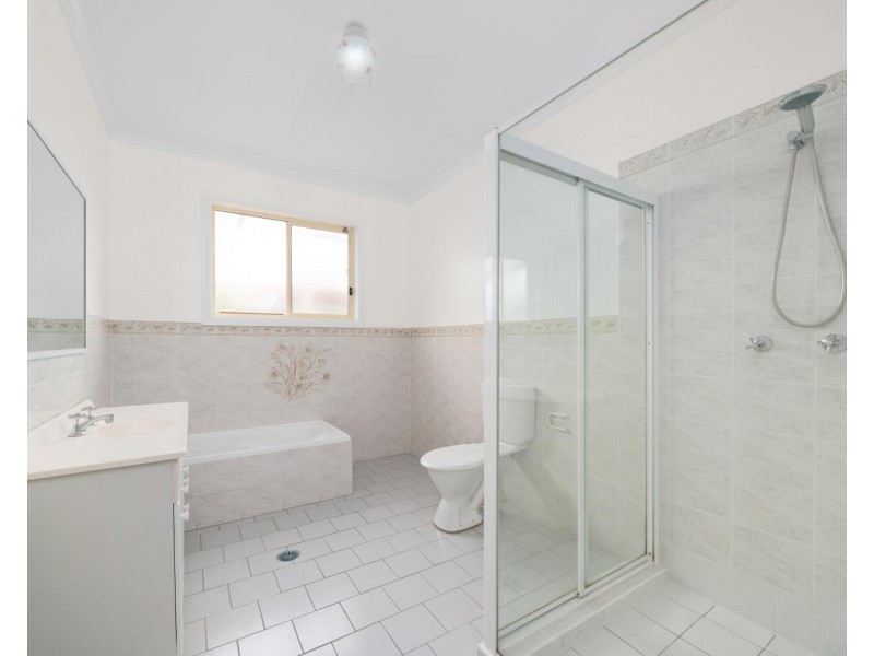 2/79 Uranus Road, Padstow NSW 2211