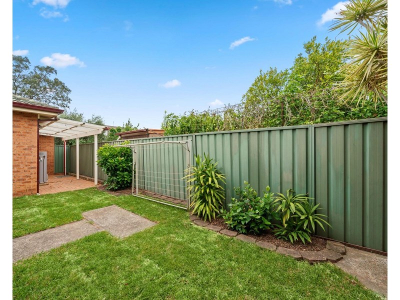 2/79 Uranus Road, Padstow NSW 2211