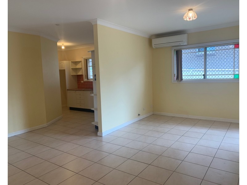 2/31 Simmat Avenue, Condell Park NSW 2200