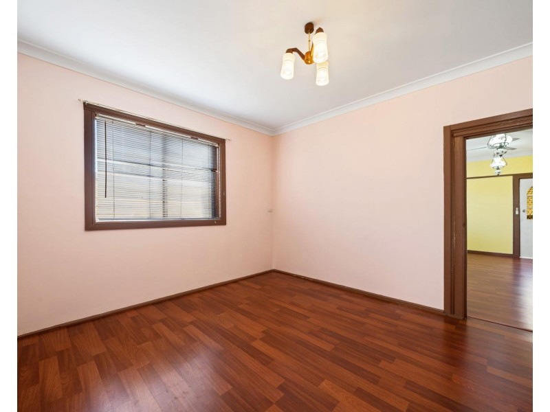 14 Bradshaw Street, Moorebank NSW 2170