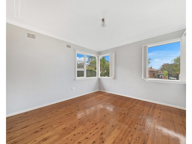 6 Banool Street, Chester Hill NSW 2162