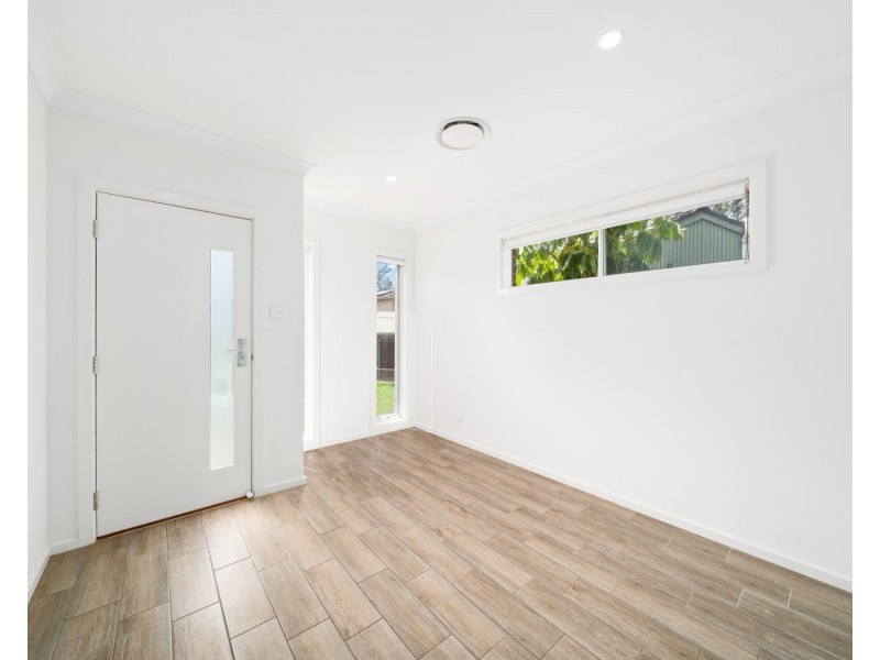 13 Mactier Ave, Milperra NSW 2214