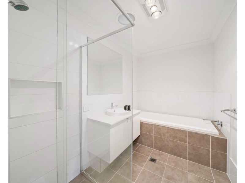 13 Mactier Ave, Milperra NSW 2214