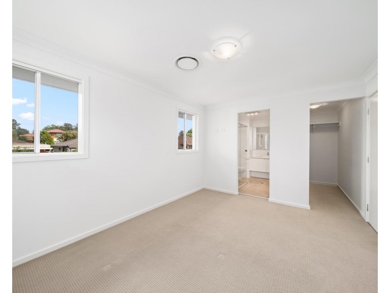 13 Mactier Ave, Milperra NSW 2214