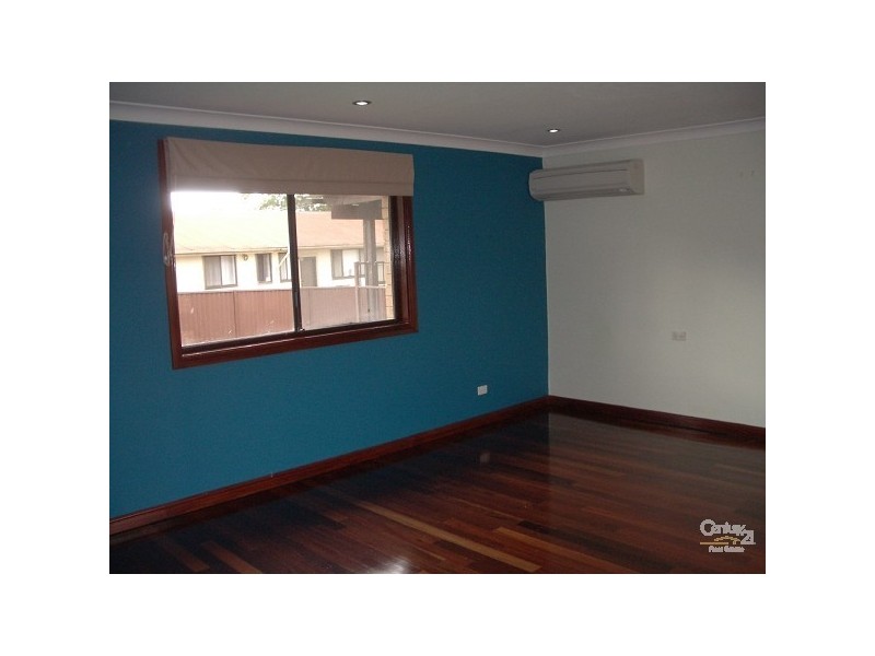 130 Bardia Parade, Holsworthy NSW 2173