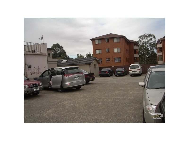 4/12 Hume Highway, Warwick Farm NSW 2170