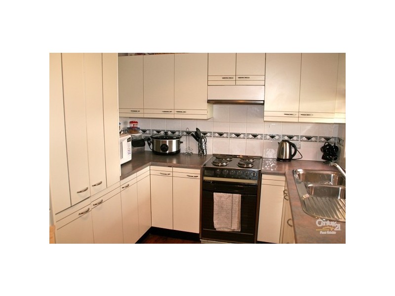 8 Clive Street, Revesby NSW 2212