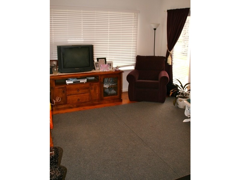 8 Clive Street, Revesby NSW 2212