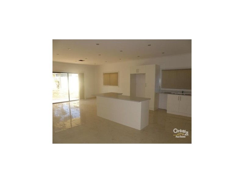 43 Picnic Point Road, Picnic Point NSW 2213