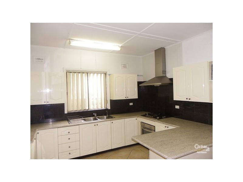 27 Queen Street, Revesby NSW 2212