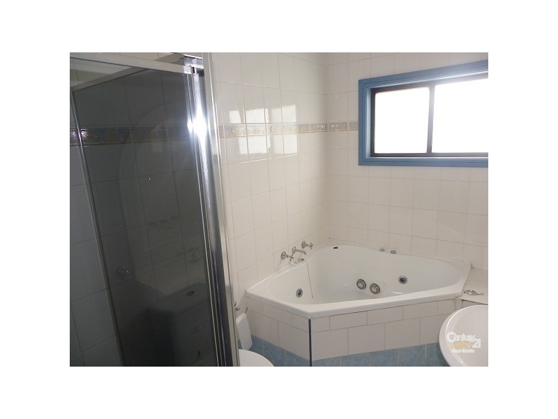 27 Queen Street, Revesby NSW 2212