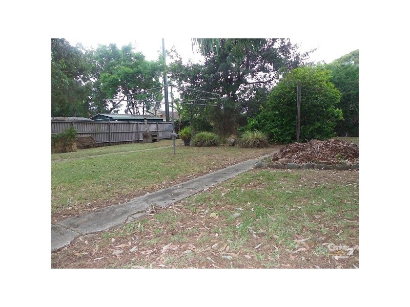 57 Victor Avenue, Picnic Point NSW 2213