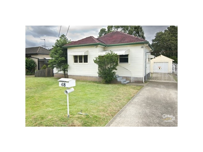 48 Larien Crescent, Birrong NSW 2143