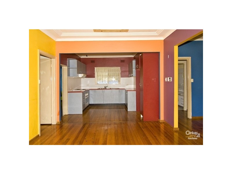 48 Larien Crescent, Birrong NSW 2143