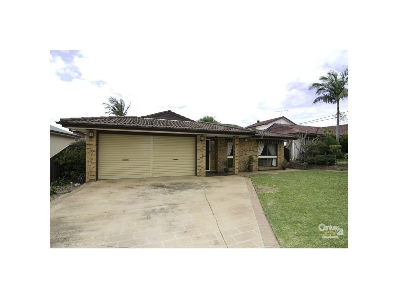 31 Amiens Avenue, Milperra NSW 2214
