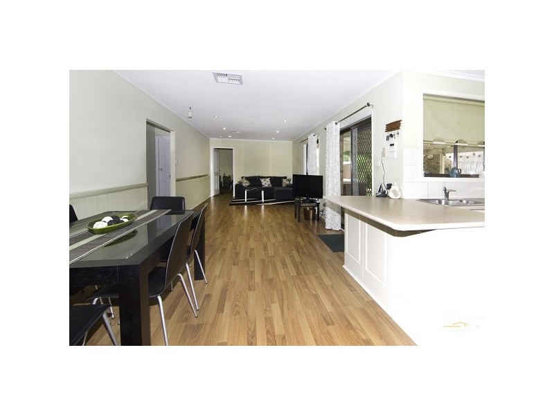 31 Amiens Avenue, Milperra NSW 2214
