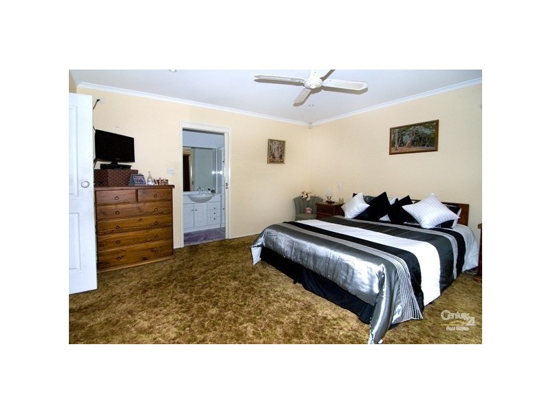 31 Amiens Avenue, Milperra NSW 2214