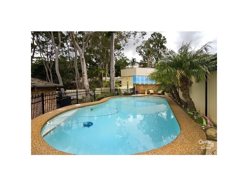 4 Fiona Close, Padstow Heights NSW 2211