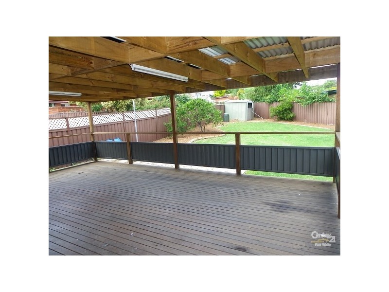 15 Whitemore Avenue, Georges Hall NSW 2198