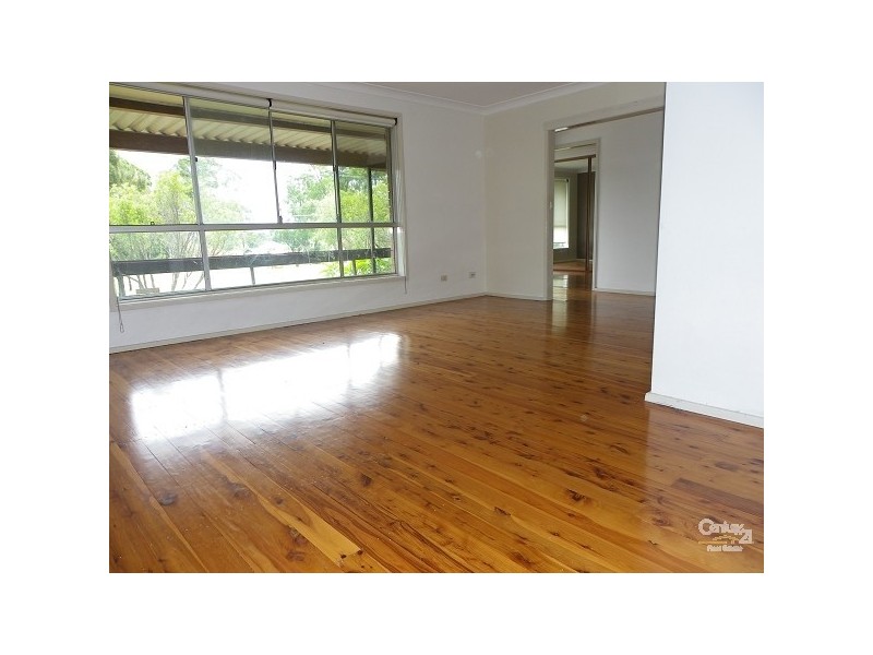 15 Whitemore Avenue, Georges Hall NSW 2198