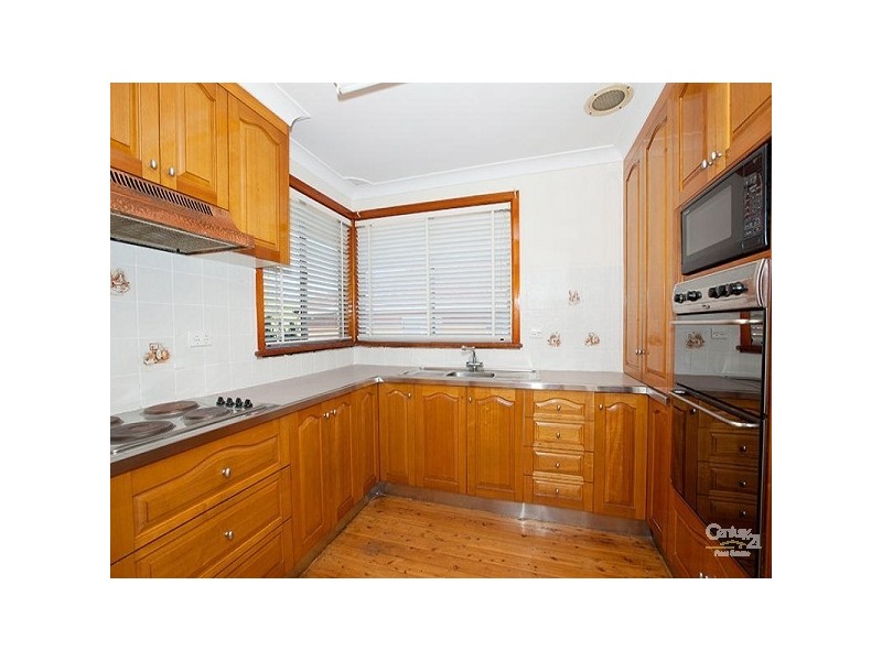 3 Goldfinch Avenue, Moorebank NSW 2170