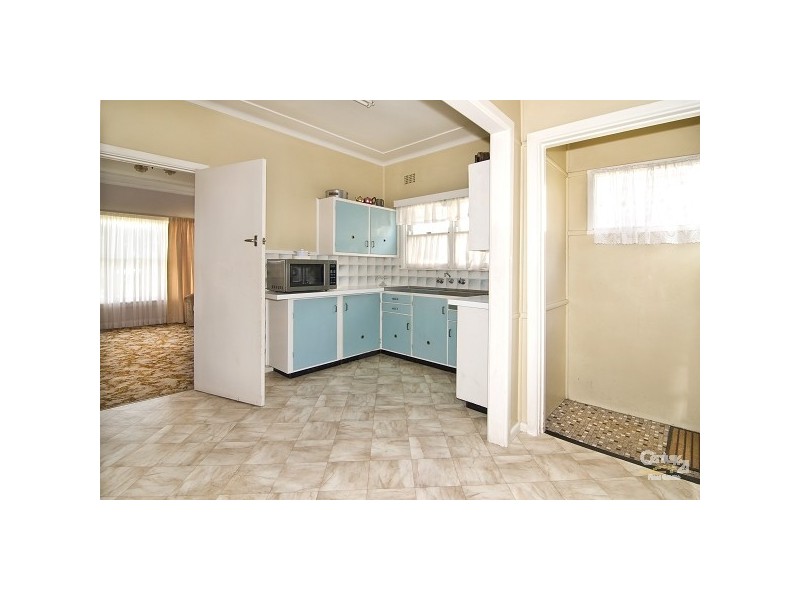 11 Rowell Street, Revesby Heights NSW 2212