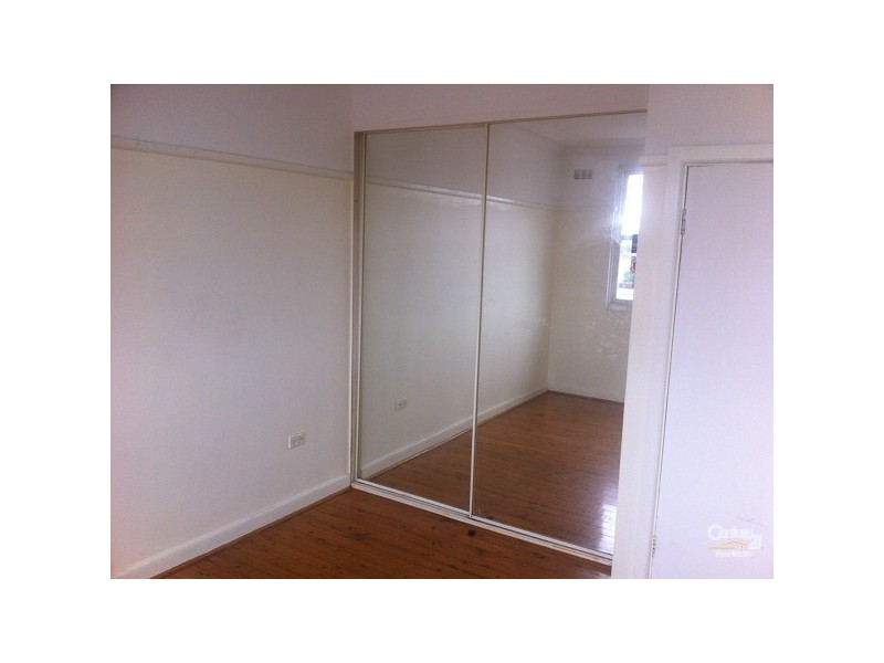 1/2 Revesby Place, Revesby NSW 2212