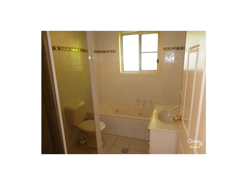 1/18 Gwandalan Avenue, Padstow NSW 2211