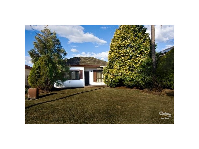 33 Presland Avenue, Revesby NSW 2212