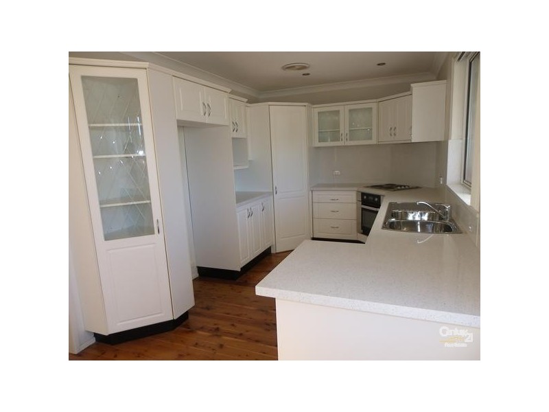 13 Mae Crescent, Panania NSW 2213