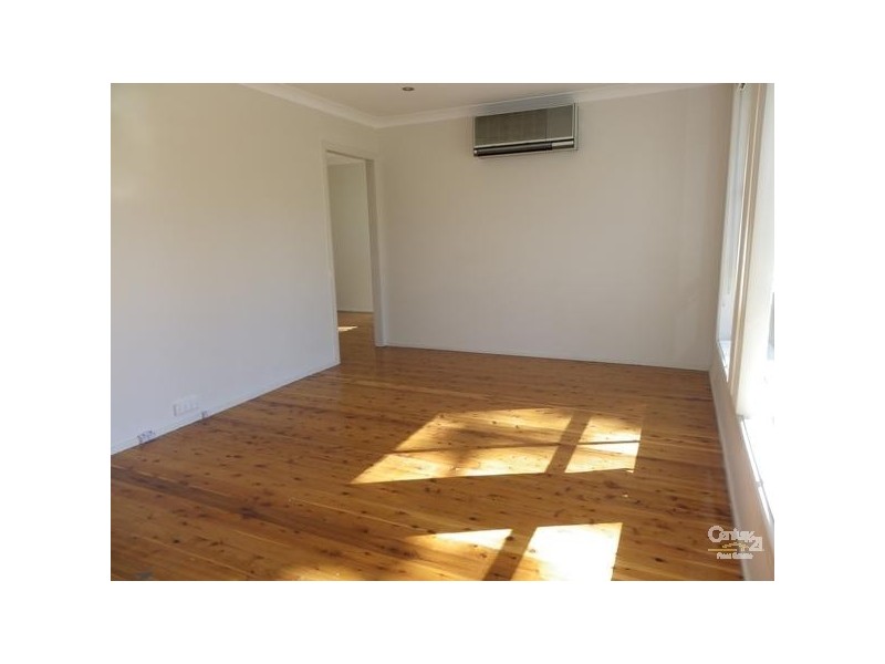 13 Mae Crescent, Panania NSW 2213