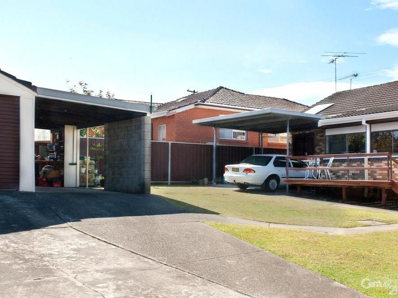 53 Mackenzie Street, Revesby NSW 2212