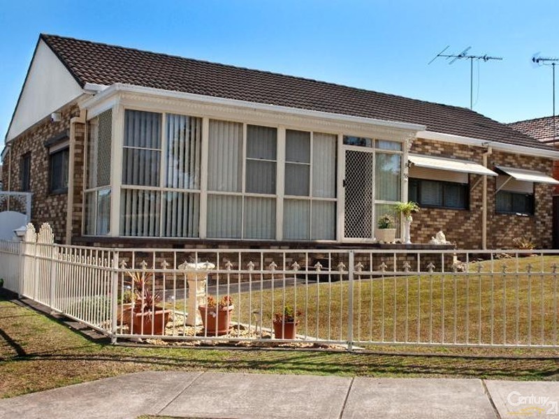 53 Mackenzie Street, Revesby NSW 2212