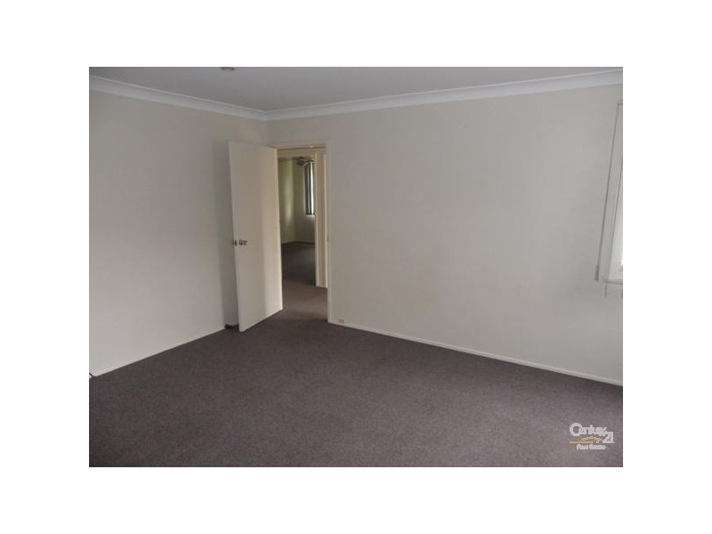 11 Poziers Avenue, Milperra NSW 2214