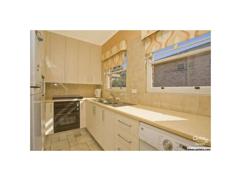 4/14 Andover Street, Carlton NSW 2218