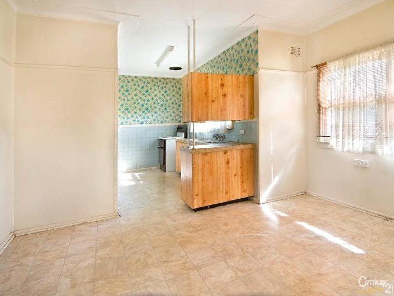 30 Sandakan Road, Revesby Heights NSW 2212