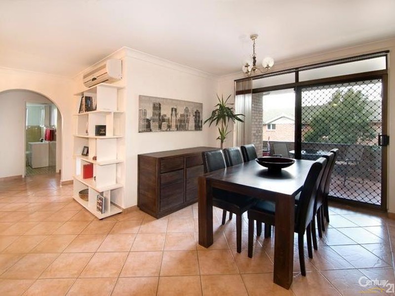 2/28 Conway Road, Bankstown NSW 2200