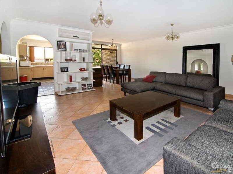 2/28 Conway Road, Bankstown NSW 2200