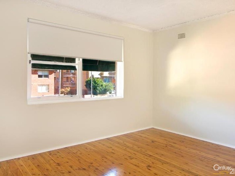 2/66 Denman Avenue, Wiley Park NSW 2195