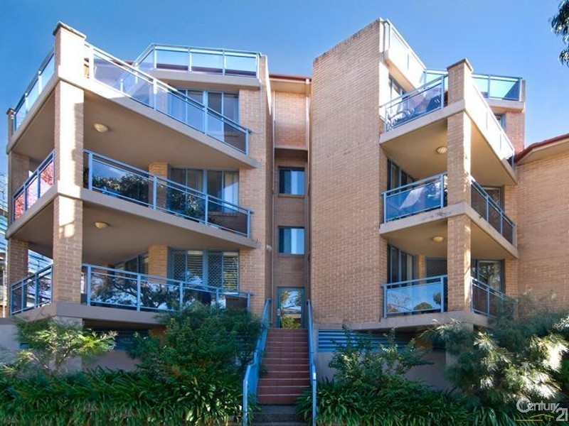 8/9 Clubb Crescent, Miranda NSW 2228