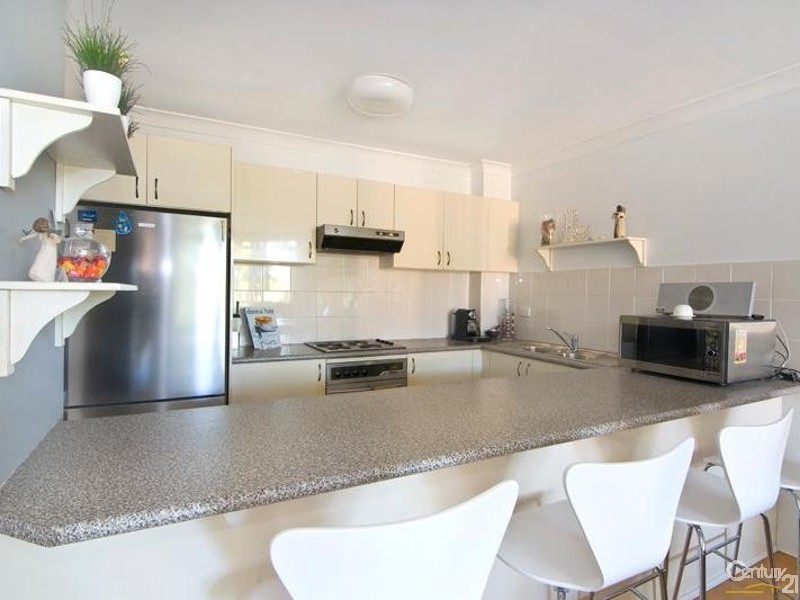 8/9 Clubb Crescent, Miranda NSW 2228