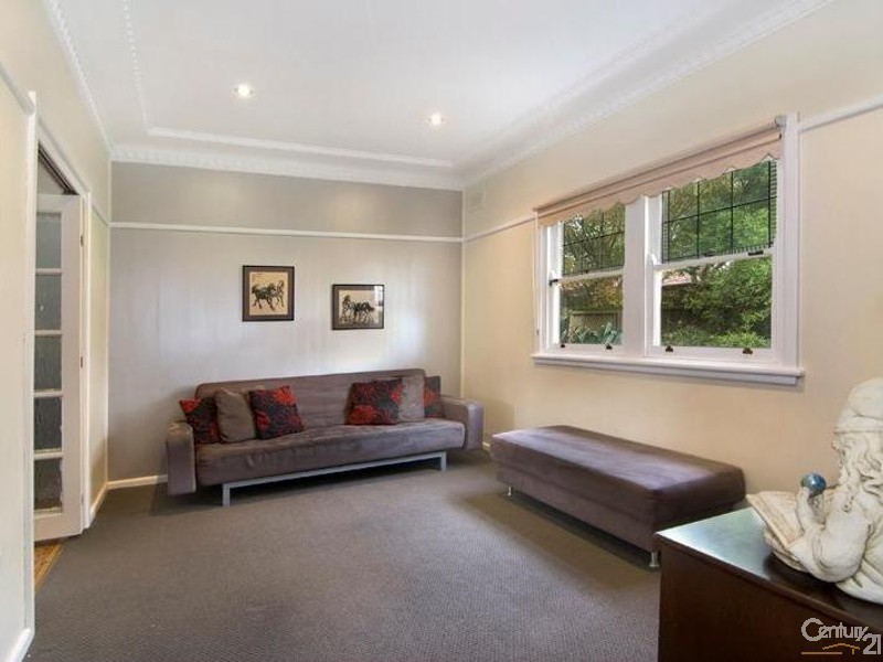 61 Clifford Street, Panania NSW 2213