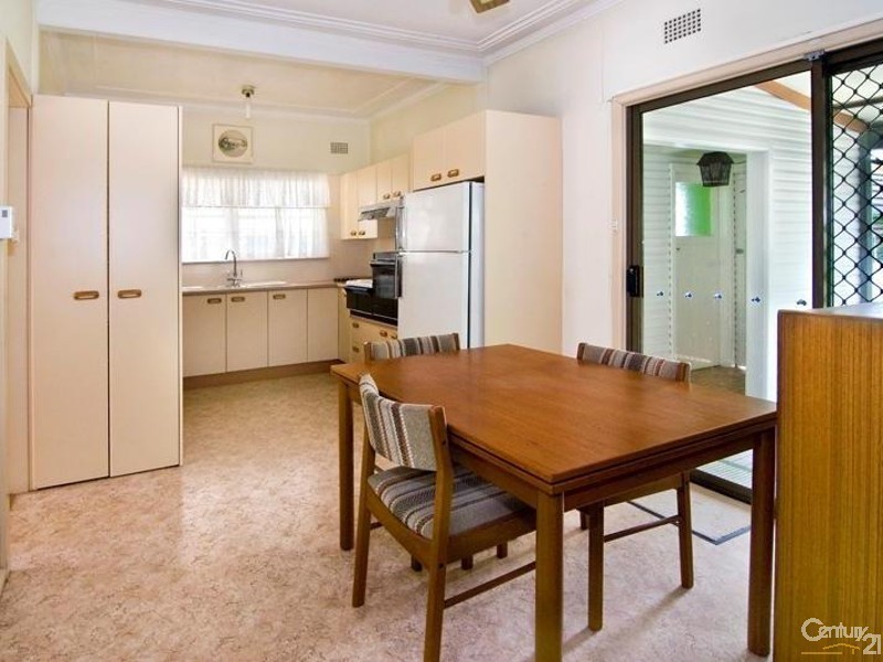 3 Rowell Street, Revesby Heights NSW 2212