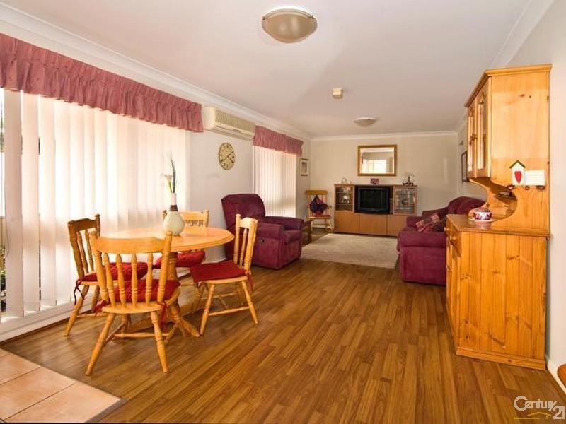 2/101 Albert Street, Revesby NSW 2212